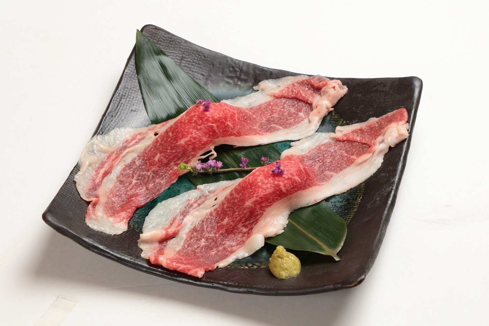 RAMEN KASSAI 喝采の和牛肉寿司